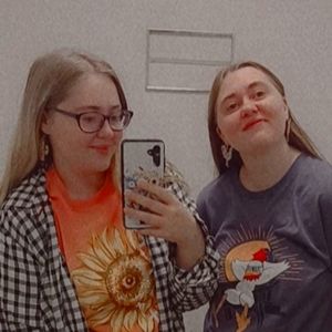 Meet your Posher, Candice